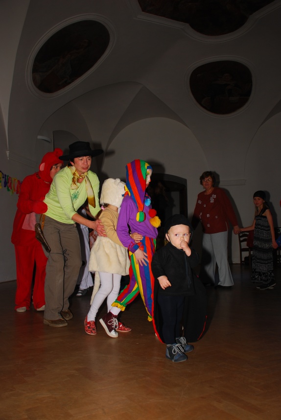 Mahler prosinec 2007 - karneval_3